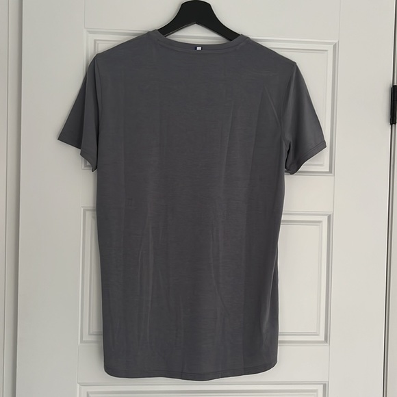 KIT & ACE Grey T - Picture 3 of 3